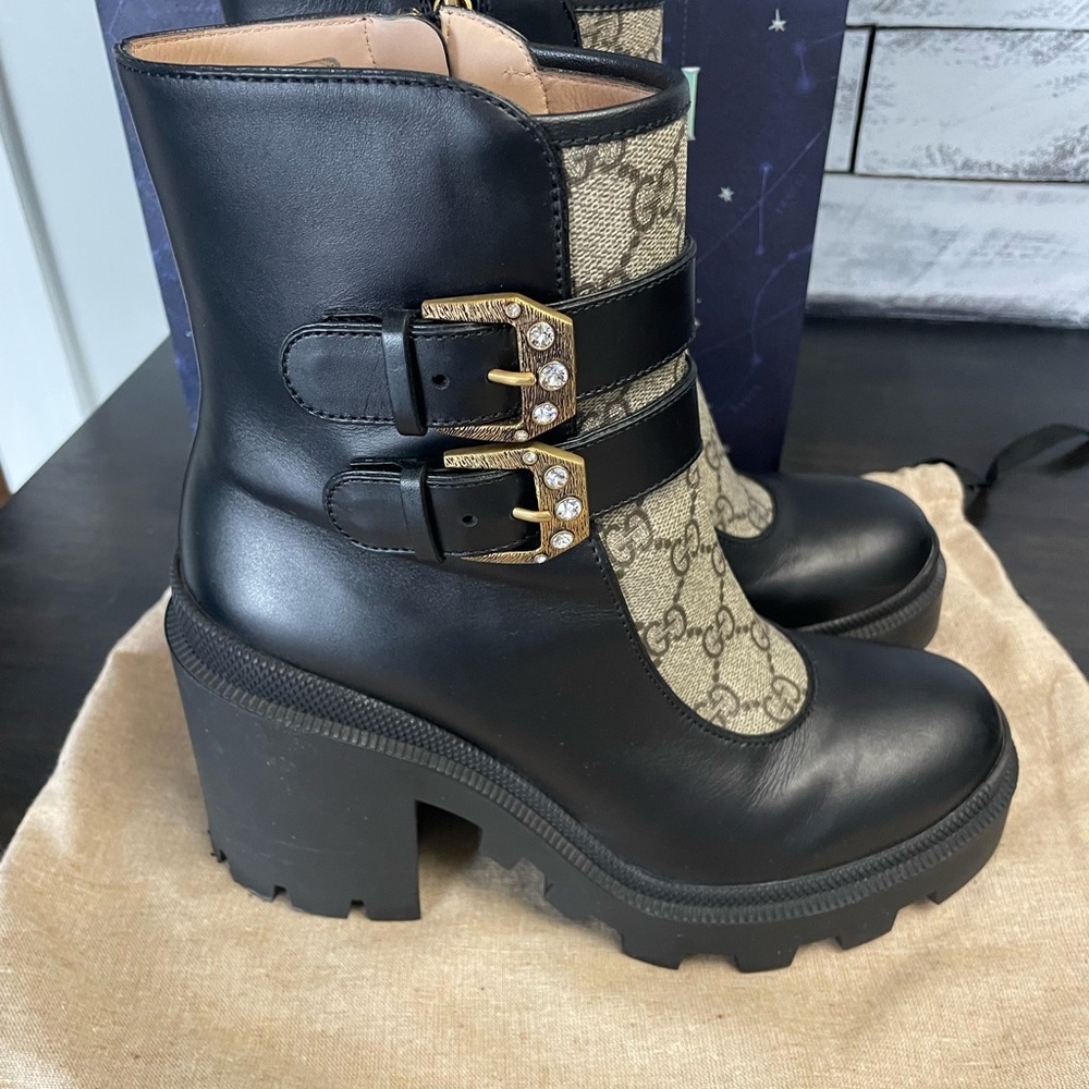Authentic Gucci Black and Tan Women's Boots